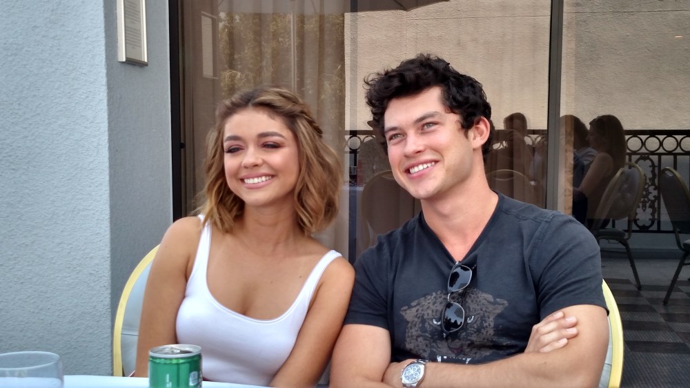 XOXO Sarah Hyland and Graham Phillips