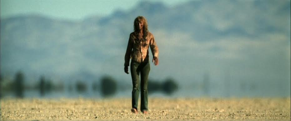 Kill Bill Uma Thurman walking